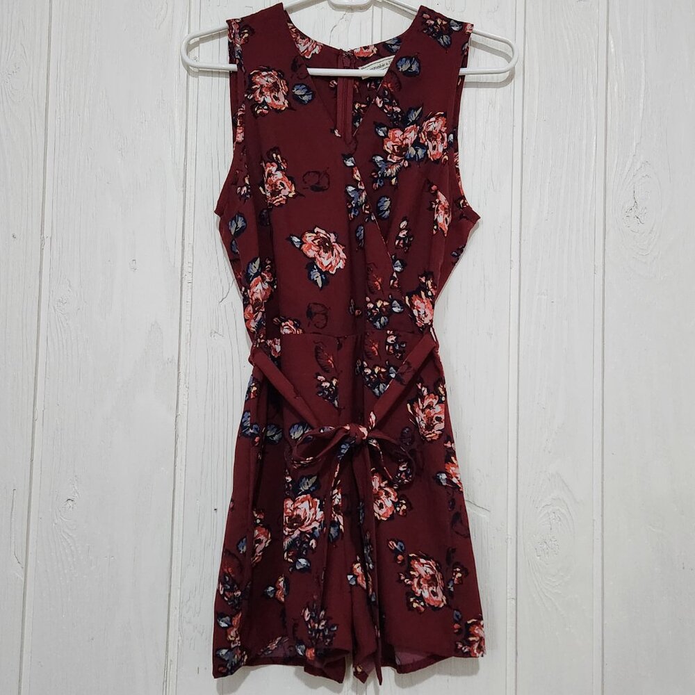 Abercrombie & Fitch Maroon Floral V Neck Tie Waist Sleeveless Romper - Size 4